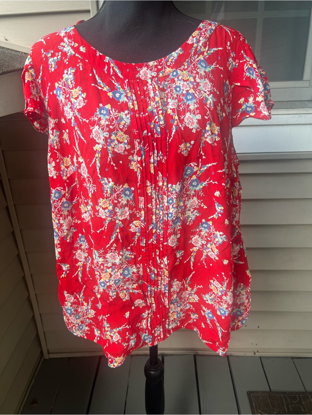 Monsoon Red Floral Pintuck Short-Sleeve Blouse